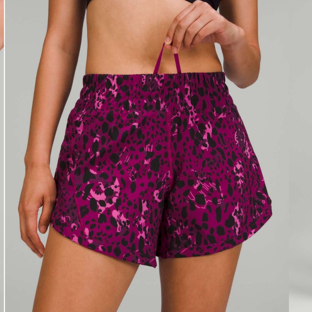 Lululemon Track That Mid-Rise Lined Short 5"